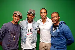 Description de l'image JLS KISS-FM Chicago 2010-04-20 Photo-by-Adam-Bielawski.jpg.