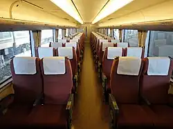 Voiture ordinaire (série 683-2000)