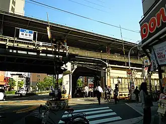 Image illustrative de l’article Gare de Fukushima (Osaka)