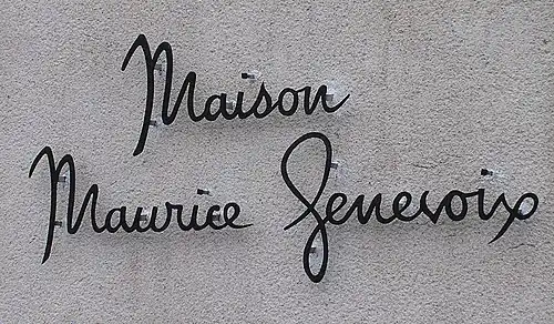 Enseigne qui figurait sur la maison Maurice Genevoix (n'existe plus aujourd'hui).