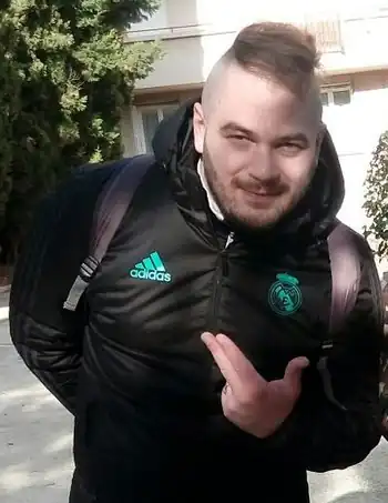 Ruby On The Nail remporte le Snatch Game de la troisième saison avec son imitation de Jul...