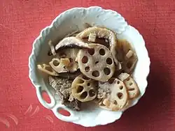 Rhizomes de lotus bouillisCuisine familiale, Japon.