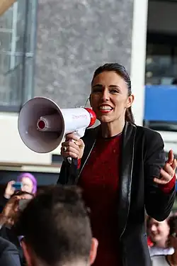 Jacinda Ardern, cheffe de l'opposition travailliste, en campagne pour les élections législatives néo-zélandaises de septembre 2017.