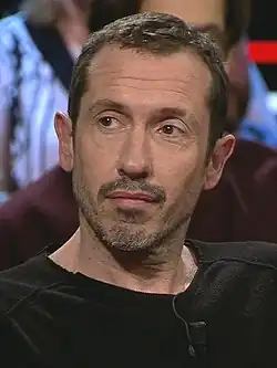 Description de cette image, également commentée ci-après