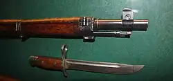baïonnette M/39 de la garde civile.