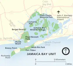 Carte de Jamaica Bay avec les aires protégées en vert.