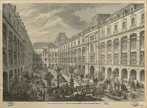 Jardin décorant la cour intérieure des Magasins réunis - République.