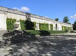 Vestige de l'ancienne serre de Charles Burguet.