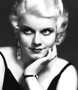 Jean Harlow, sex-symbol féminin des années 1930.