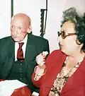 Luce Courville, fondatrice et directrice du musée Jules-Verne avec Jean Jules-Verne à Nantes en 1978