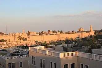 Murailles dorées de la vieille ville de Jérusalem