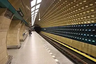 Image illustrative de l’article Jiřího z Poděbrad (métro de Prague)