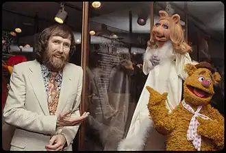 Jim Henson avec Miss Piggy et Fozzie en 1979.