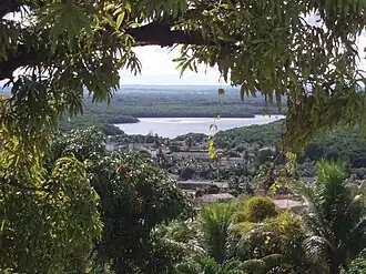 Vue sur le rio Sanhauá depuis le couvent São Francisco dans le centre historique.