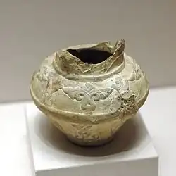 Pichet à décor moulé, VIIIe – IXe siècle.