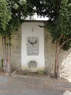 Monument aux morts.