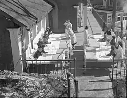 Enfants alités à l'extérieur, 1938