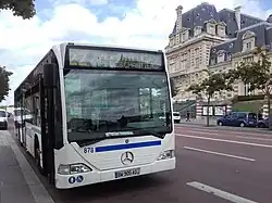 Mercedes Citaro n°878 du réseau de Vélizy à Versailles sur la ligne 22.