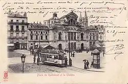 Carte postale ancienne éditée par KF à Paris, représentant la place du Ralliement et le théâtre.
