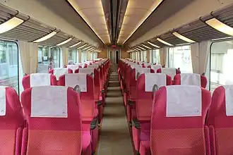 Intérieur de la classe standard.