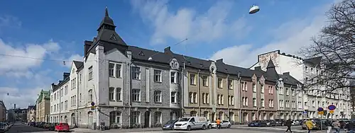 Kapteeninkatu 12,14,16,18.