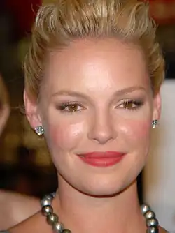 Katherine Heigl incarne Samantha Wheeler.