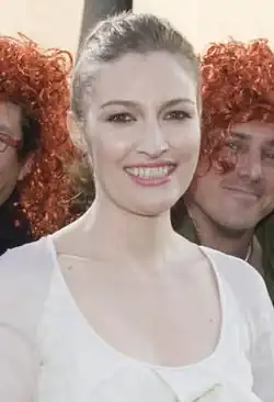 Kelly Macdonald interprète Jean Leslie.