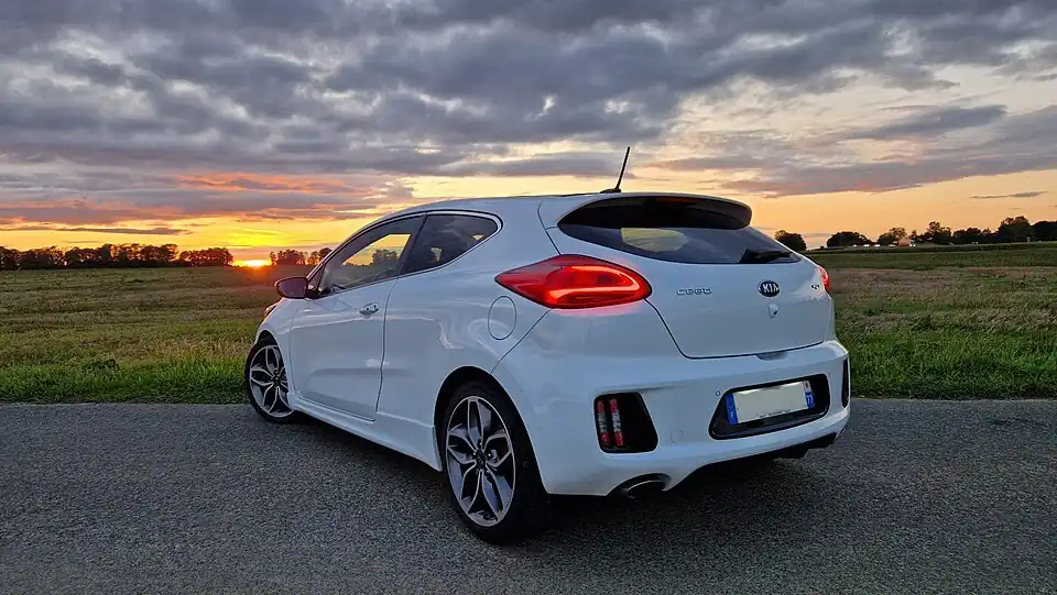 Kia Proceed GT 2016 arrière