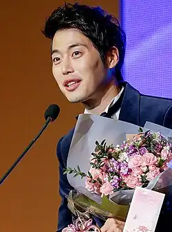 Description de l'image Kim Jaewon at the 20th Korean Culture and Entertainment Awards.jpg.