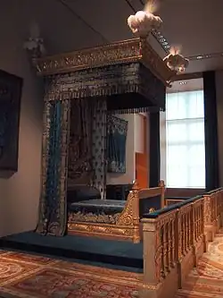 Lit de Charles X (1824), au musée du Louvre