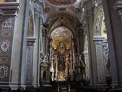 Intérieur de l'église abbatiale.