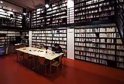 Bibliothèque du CEFRES