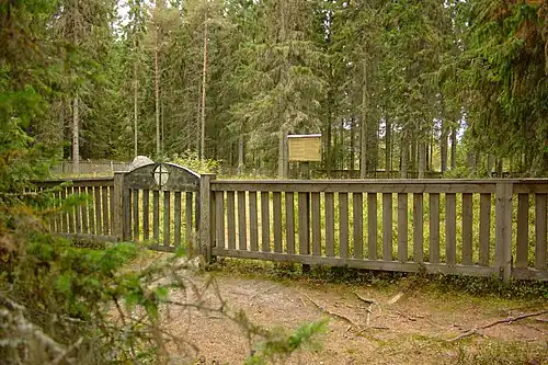 Le cimetière du choléra de Holmen est une fosse commune où sont enterrées 26 personnes (nommées) qui seraient mortes du choléra. Cela s'est produit deux fois, en 1854 et en 1866.