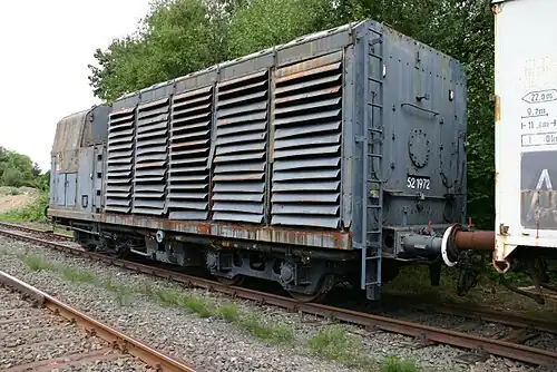 Tender de 13&nbsp;m3 à condensation.
