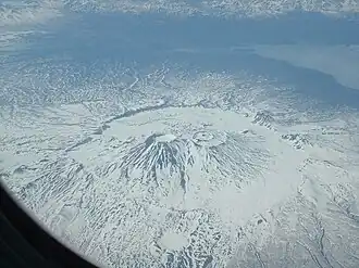 Vue aérienne du volcan.
