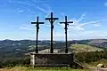 Les trois croix du Golgotha sur le Kreuzberg.