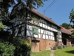 Ferme (XVIIe-XVIIIe), 18 rue du Village.