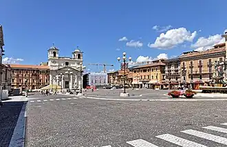 Panorama de la place.