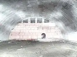 Le mur de contention de l'éboulement.