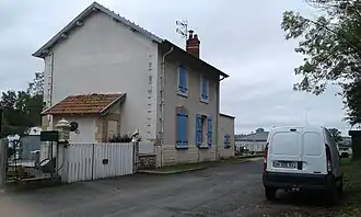 L'ancienne gare de Vendenesse-sur-Arroux,qui est maintenant une maison.