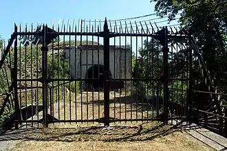 L'entrée de la batterie.