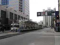 Terminus sud de la ligne A.