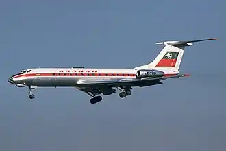 LZ-TUB, le Tupolev Tu-134 de Balkan Bulgarian Airlines impliqué dans l'accident, photographié en novembre 1975.