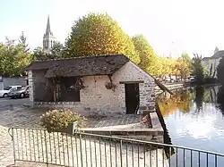 Le lavoir de La Ferté-Alais.