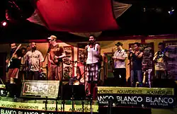 Description de cette image, également commentée ci-après