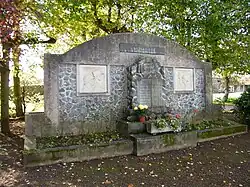 Monument aux deux guerres mondiales.