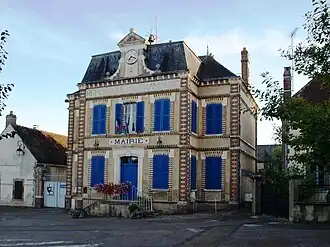 La Celle-Saint-Cyr
