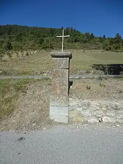 Oratoire à l'ouest.