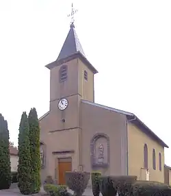 L'église, côté ouest.