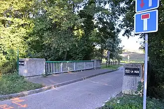 Petit pont du chemin des Cent-Écus sur la Rize.